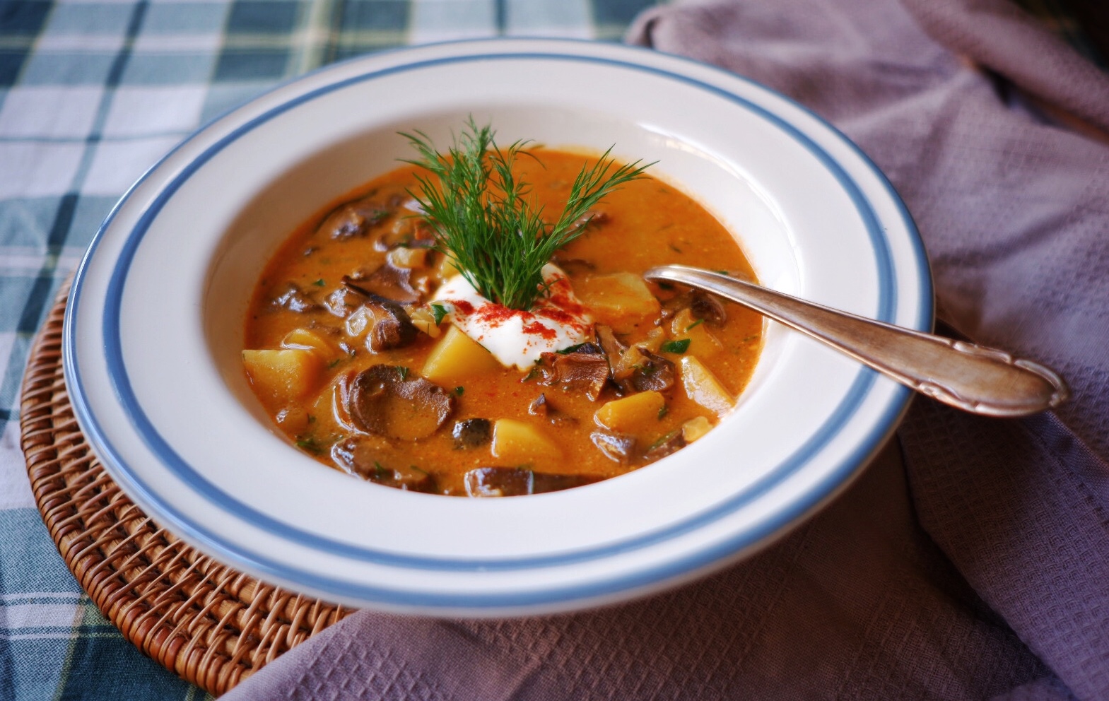 S Klárou v kuchyni: Maďarská houbová polévka