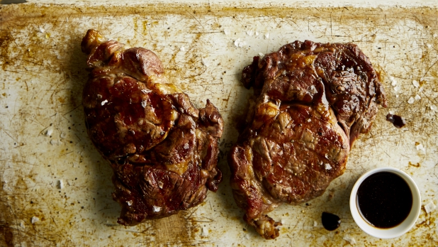 Rib eye steak s balzamikovým octem